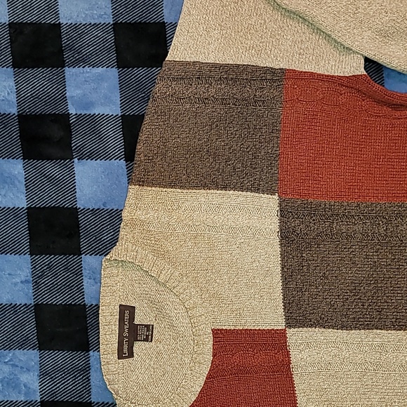 Vintage. Made in USA. Liberty Sweaters. Cotton- blend crewneck. Men's size XL - Picture 8 of 15